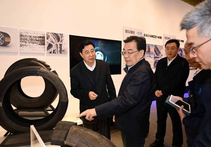 1696753599897654z0QT.jpg a342f84f44d6f92d0f99f64971206839.jpg